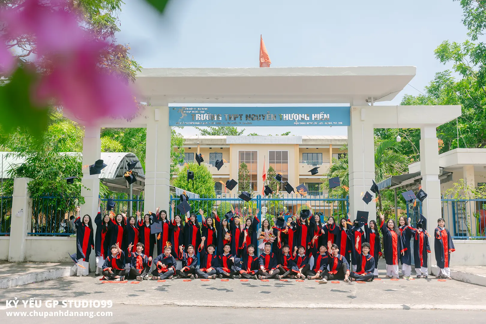 Đồ Cử Nhân Kỷ Yếu Đà Nẵng 11 Đồ cử nhân Kỷ yếu Đà Nẵng GP Studio99