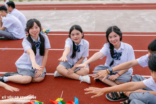 ky yeu 12 1 thpt hoa vang da nang 15