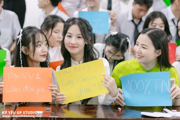 ky yeu 12 2 thpt nguyen van thoai da nang 12