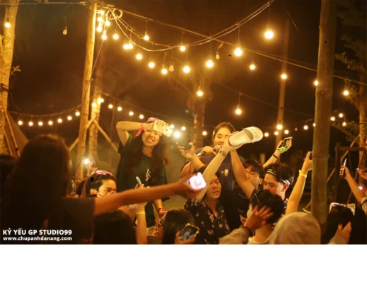 Concept Kỷ Yếu Night Concert - Kỷ yếu Đà Nẵng GP Studio99 40 Thumbnail Night Concert Concept - Kỷ yếu Đà Nẵng GP Studio99