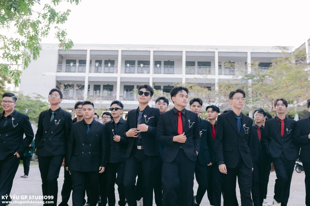 vest den phu hop concept