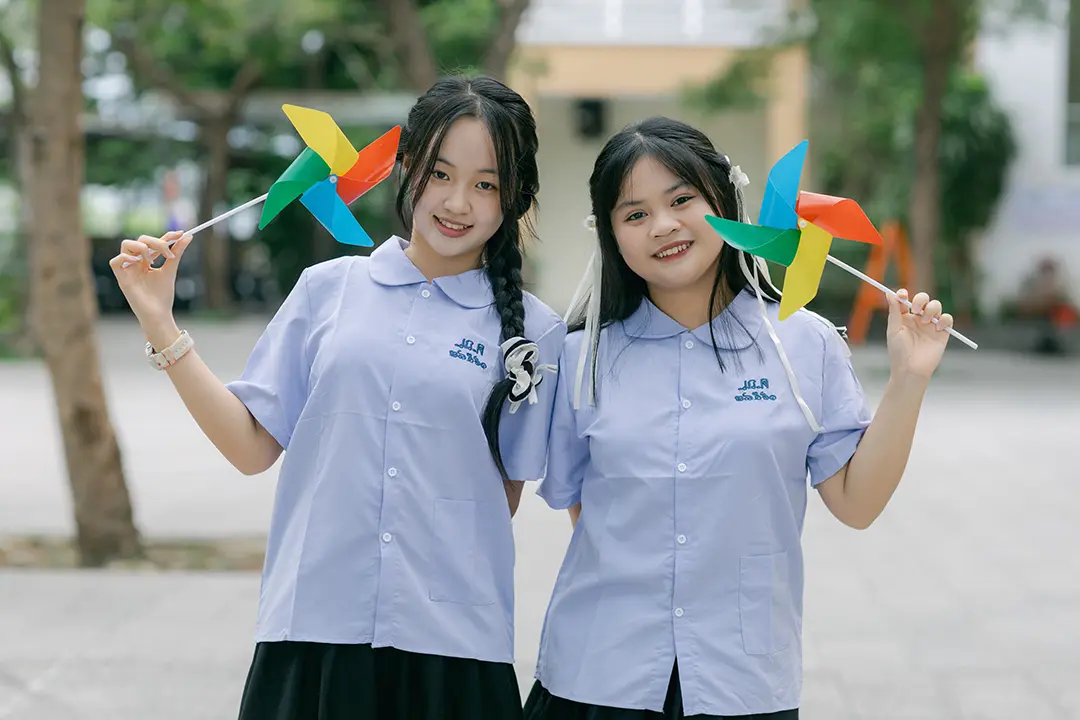 Hướng dẫn bảo quản đồ học sinh Thái Lan 1